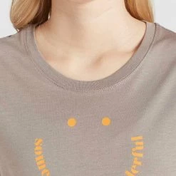 Bester Verkauf ⭐ Khujo FRANCESCA SMILE - T-Shirt Print - Graubraun, Damen ✔️ 13 Bester Verkauf ⭐ Khujo FRANCESCA SMILE - T-Shirt Print - Graubraun, Damen ✔️ -khujo Verkaufsladen 0d91ba019daa4da794f284afcd996f61