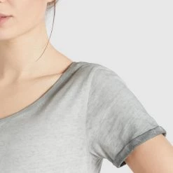 Am billigsten 🌟 Khujo BARU - T-Shirt Basic - Grau, Damen 🔥 13 Am billigsten 🌟 Khujo BARU - T-Shirt Basic - Grau, Damen 🔥 -khujo Verkaufsladen 1906f142b5214d0f975a5c98612756af