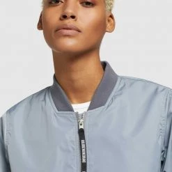 Blitzangebot 😀 Khujo STENCE - Bomberjacke - Blaugrau Hell, Damen ❤️ -khujo Verkaufsladen 38439e4bd09b4457bed32593d9c7dfcc