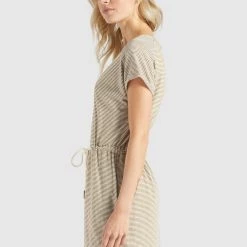 Neu 😍 Khujo ANNEMARIE - Jerseykleid - Weiß-ocker Gestreift, Damen 🔥 13 Neu 😍 Khujo ANNEMARIE - Jerseykleid - Weiß-ocker Gestreift, Damen 🔥 -khujo Verkaufsladen 5d0d233af956417cbd7b1019d51c3ccf