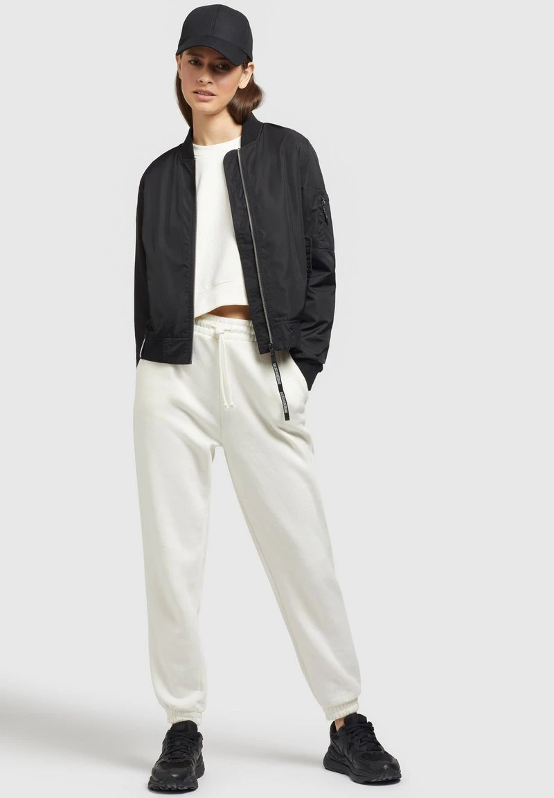 Großhandel 💯 Khujo STENCE - Bomberjacke - Schwarz, Damen 🧨 2 Großhandel 💯 Khujo STENCE - Bomberjacke - Schwarz, Damen 🧨 – Bild 2