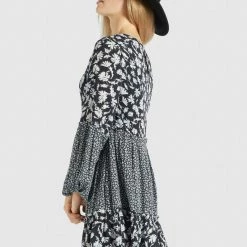 Beste Bewertungen von 🔔 Khujo GRANATA - Freizeitkleid - Schwarz Weiß, Damen 😍 16 Beste Bewertungen von 🔔 Khujo GRANATA - Freizeitkleid - Schwarz Weiß, Damen 😍 -khujo Verkaufsladen a1c1211d35774153a85be18aa397cfec