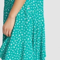 Großhandel 💯 Khujo AVARU - Freizeitkleid - Grün, Damen 🔥 -khujo Verkaufsladen a3ac15c04a614e7f9616cf2b2043e77b