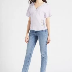 Brandneu 😉 Khujo GIOVANNA - Bluse - Flieder-weiß Gepunktet, Damen 😉 -khujo Verkaufsladen a8ed323679c94409825695f749810cdf