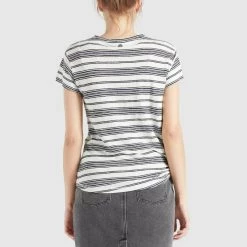 Bestes Angebot 👍 Khujo MATAMA - T-Shirt Print - Naturweiß-dunkelblau Gestreift, Damen 🤩 -khujo Verkaufsladen fbc7dc82183745c4be545acb05ded29a